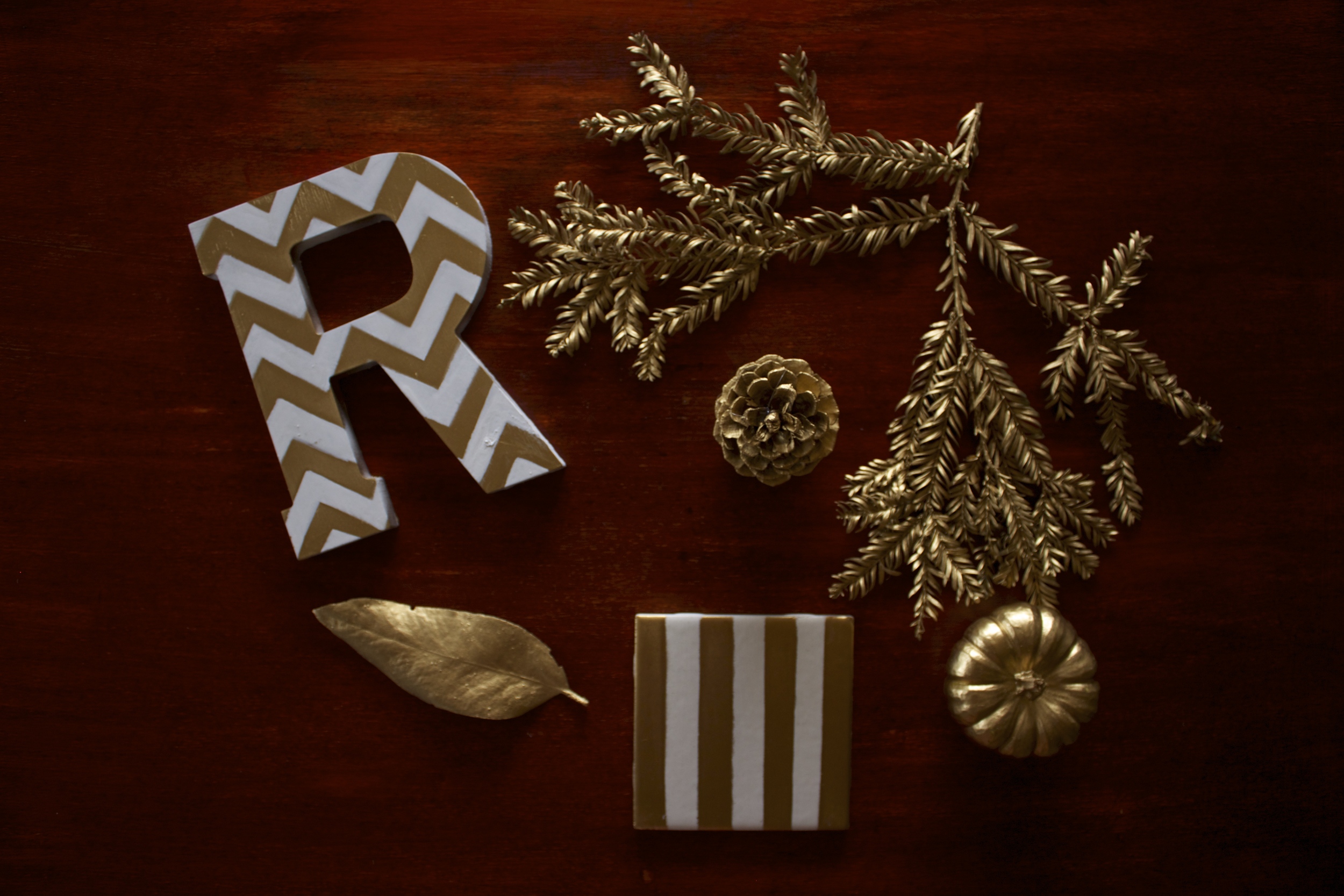 DIY CHRISTMAS DECORATIONS