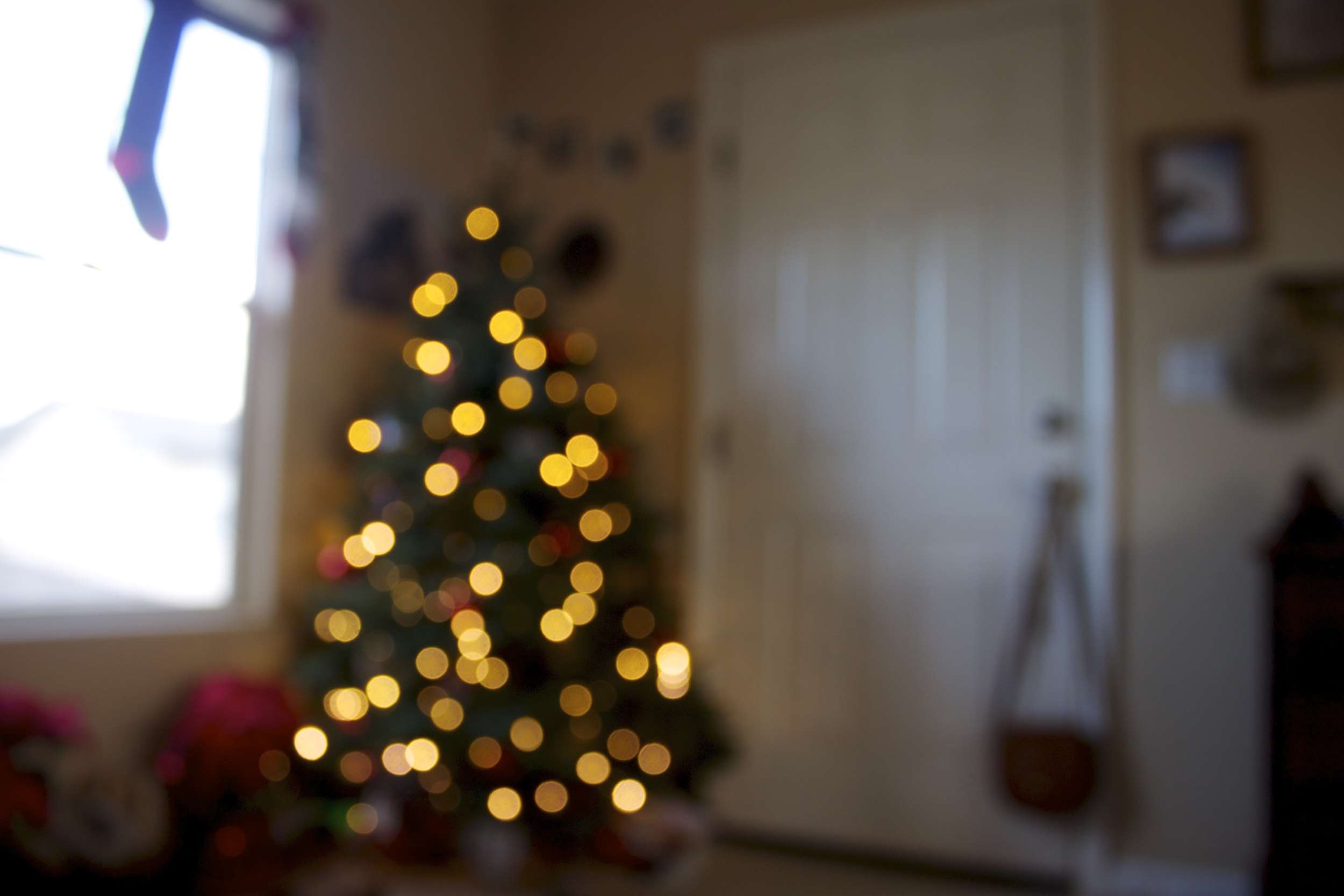CHRISTMAS AT THE SQUARE